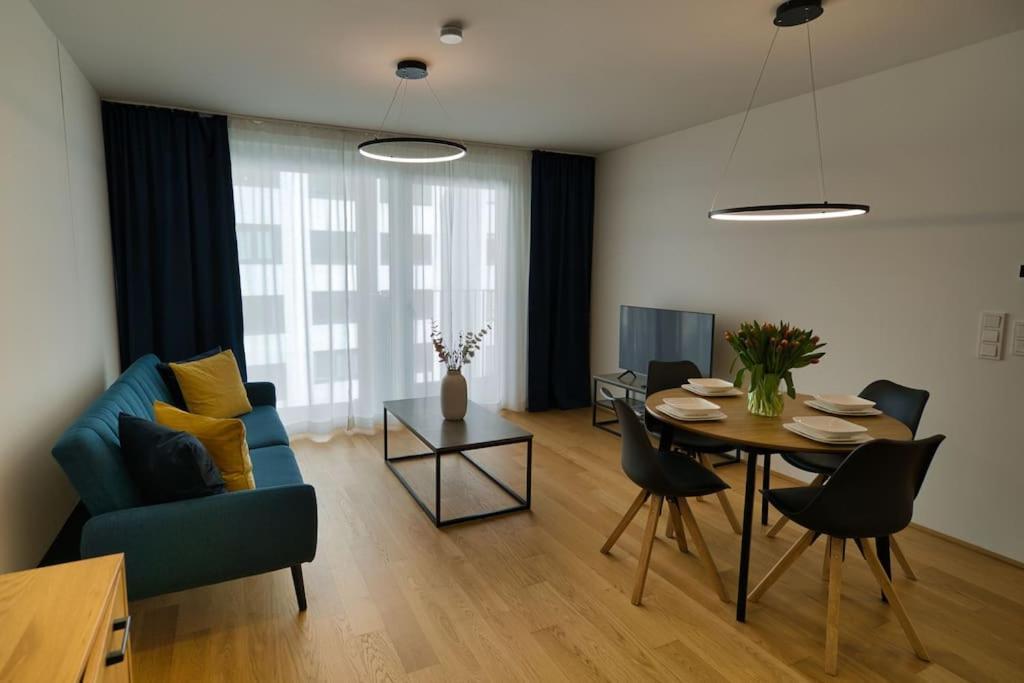 Modern Apartment Near Stadtpark Vienne Extérieur photo