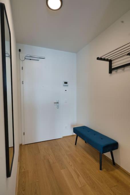 Modern Apartment Near Stadtpark Vienne Extérieur photo
