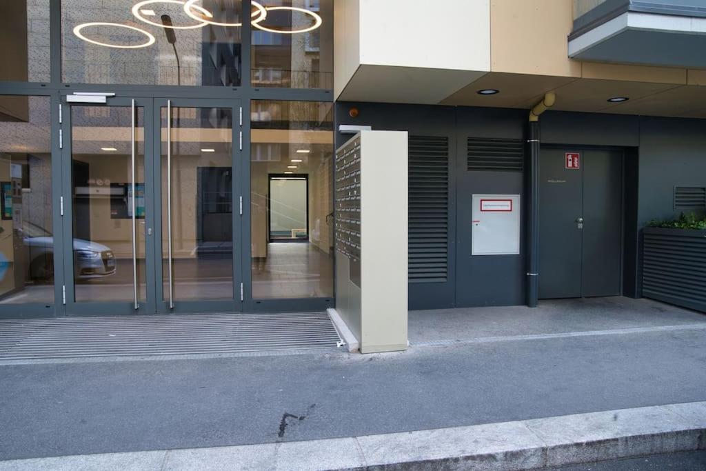 Modern Apartment Near Stadtpark Vienne Extérieur photo